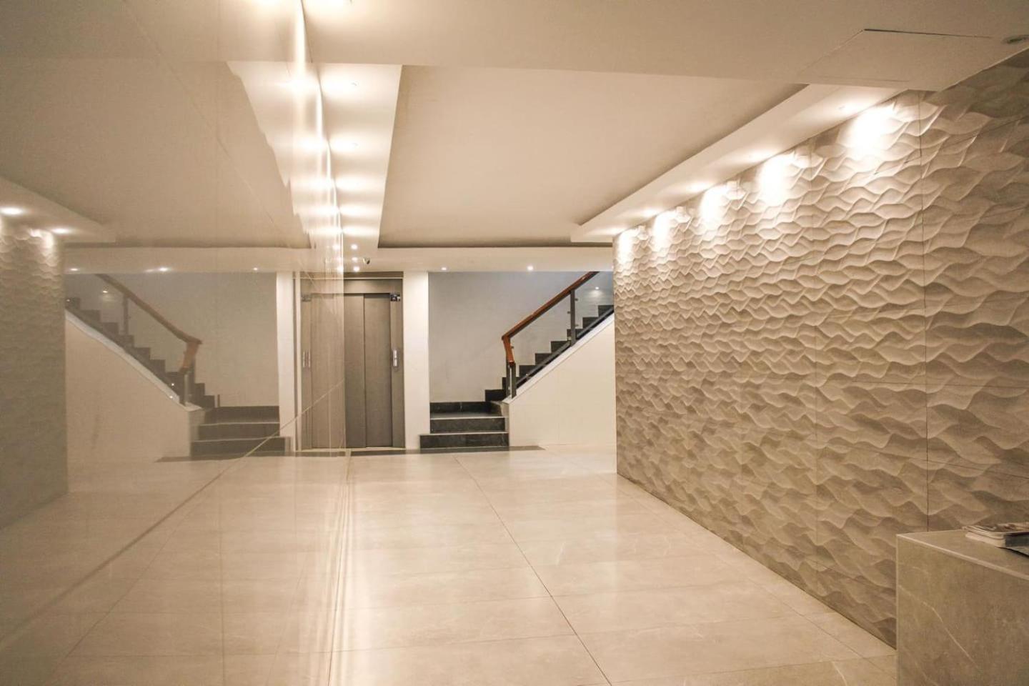 Residencial Leyra, Piso Centrico De 6 Habitaciones, 8 Camas Apartament *